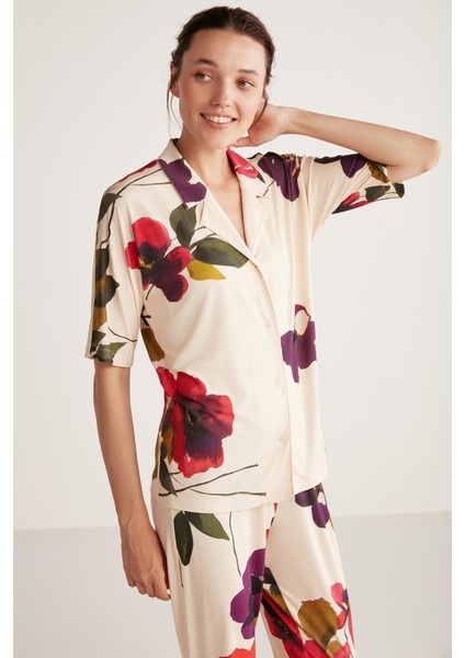 Çiçek Desenli Pijama Takımı