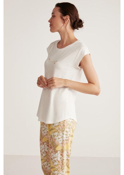 Yumuşak Dokulu Pijama Takımı