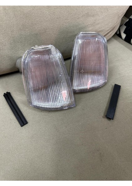 Renault R19 Sınyal Lambası Sağ Sol Set