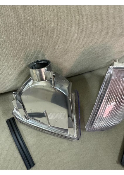 Renault R19 Sınyal Lambası Sağ Sol Set