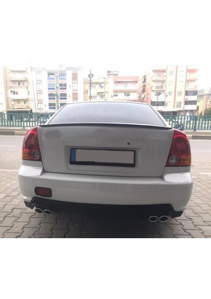 Hyundai Accent Admire Uyumlu Body Kit Difüzör 4 Çıkış Yuvarlak Siyah Model 2 fiyatları
