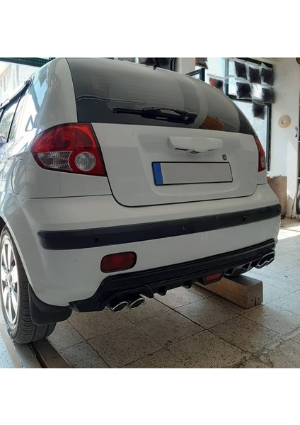 Hyundai Getz Uyumlu Body Kit Difüzör 4 Çıkış Yuvarlak Siyah Model 2 fiyatları
