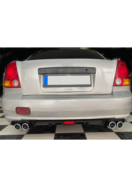 Hyundai Accent Admire Uyumlu Body Kit Difüzör 4 Çıkış Siyah Yuvarlak fiyatları