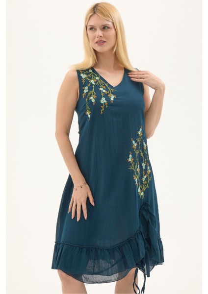 Petrol Kolsuz Vual Yırtmaçlı Midi Boy Yazlık Elbise fiyatları