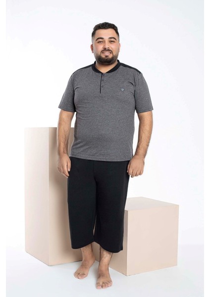Erkek Gri Büyük Beden 3 Düğme %100 Pamuk Kısa Kol Cepli Kapri/Bermuda Pijama Takımı