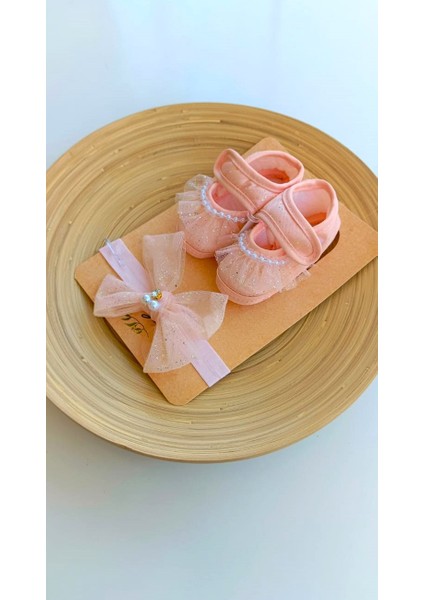 Kız Bebek Patik ve Bandana Seti ( 0-6 Ay Arası Kullanıma Uygundur)