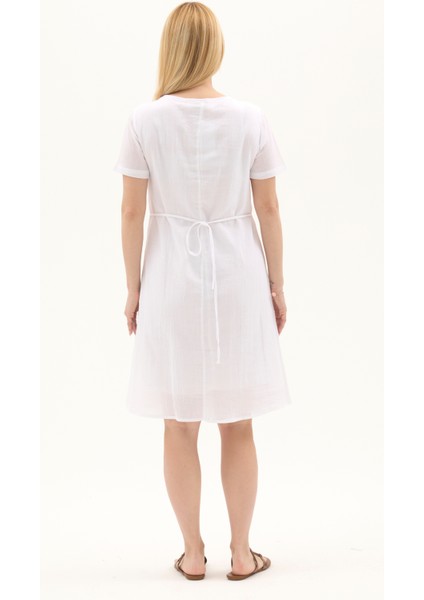 Şile Bezi Beyaz Kısa Kol Nakışlı Yaka Yazlık Elbise indirimleri