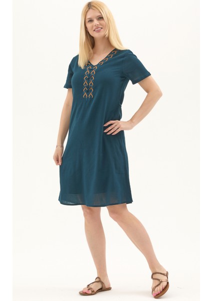 Şile Bezi Petrol Kısa Kol Nakışlı Yaka Yazlık Elbise modelleri