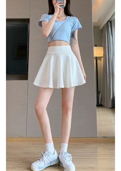 Gardıroza Kloş Etek, Çan Etek , Uçuş Etek , Kısa Kloş Etek , Mini Etek ,tenisci Etek , Voleybol Etek