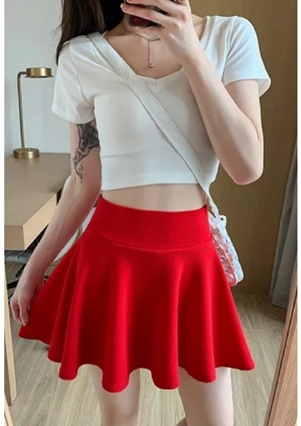 Gardıroza Kloş Etek, Çan Etek , Uçuş Etek , Kısa Kloş Etek , Kısa Mini Etek ,tenisci Etek , Voleybol Etek fiyatları