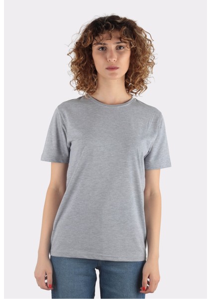 Kadın Basic T-Shirt