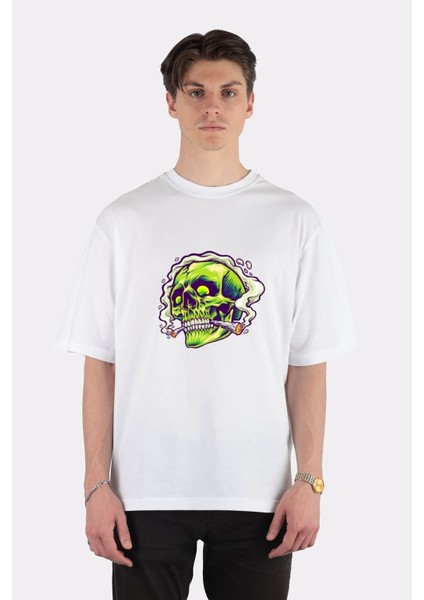 Beyaz Oversize T-Shirt Scary Skull Head Smoking Weed