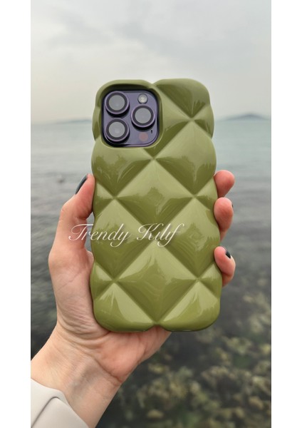 iPhone 15 Pro Max Uyumlu Yeşil Baklava Puff