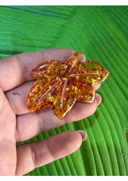 6x4 cm Turuncu Tasarım Delikli Yaprak Kolye Ucu Takı Aksesuarı