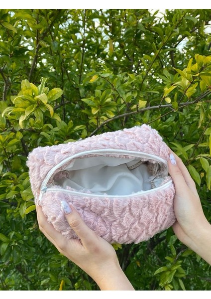 Lila Peluş Makyaj Çantası modelleri