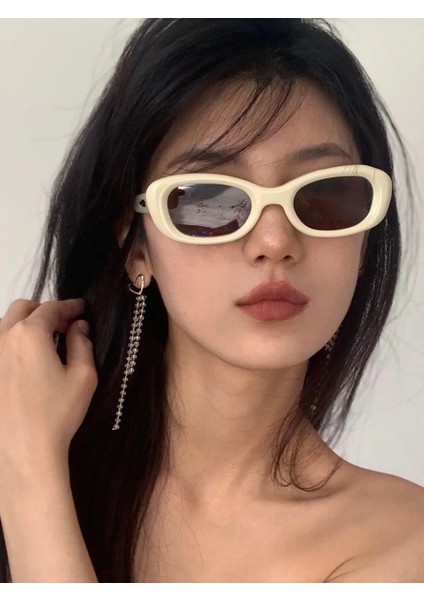 Kare Oval Çerçeve Bej High-End Sense Ins Küçük Yüz Fotoğraf Güneş Gözlüğü Yuvarlak Yüzlü Kadınlar Için Retro Küçük Çerçeve Güneş Gözlüğü Pirinç Çerçeve Çay Parçaları (Yurt Dışından) indirimleri