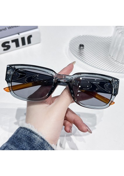 Makyajsız Kadınlar Için Moda Trendi 2024 Yaz Güneş Gözlüğü, Üst Düzey Güneş Gözlüğü Şampanya Çerçeveli Yeşil Çay Tabletleri (Yurt Dışından)