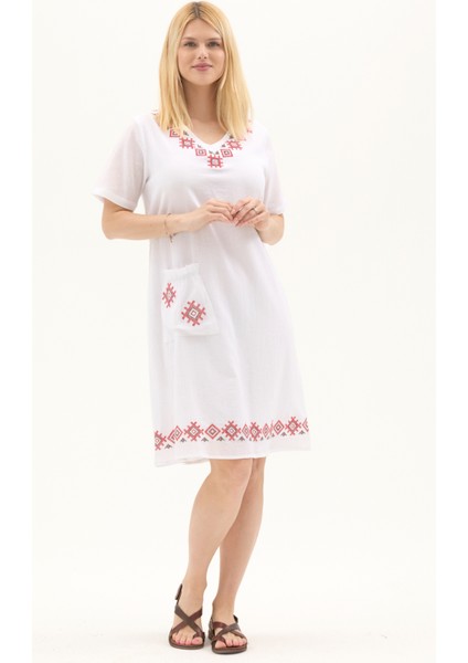 Şile Bezi Beyaz Kısa Kol Kruvaze Yaka Nakışlı Yazlık Midi Elbise fiyatları