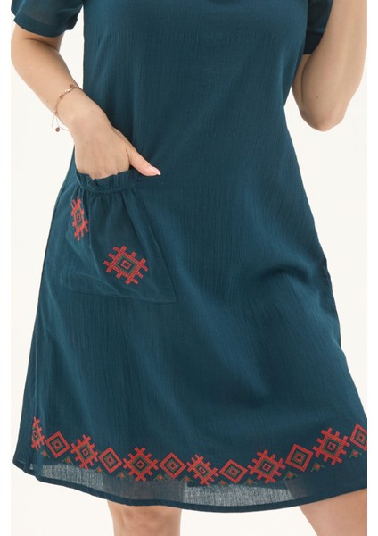 Şile Bezi Petrol Kısa Kol Kruvaze Yaka Nakışlı Yazlık Midi Elbise fırsatları