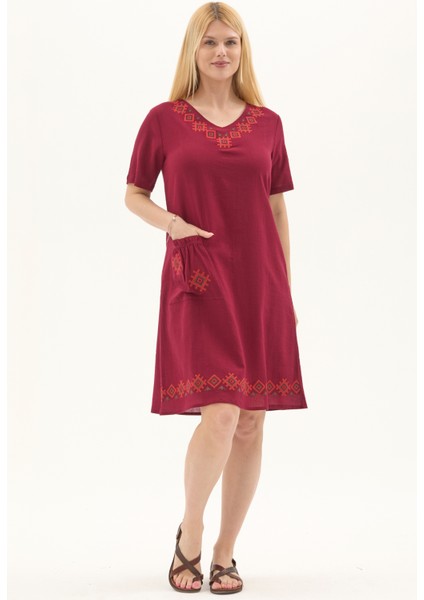 Şile Bezi Bordo Kısa Kol Kruvaze Yaka Nakışlı Yazlık Midi Elbise fiyatları