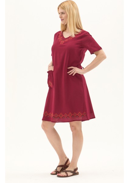 Şile Bezi Bordo Kısa Kol Kruvaze Yaka Nakışlı Yazlık Midi Elbise fırsatları