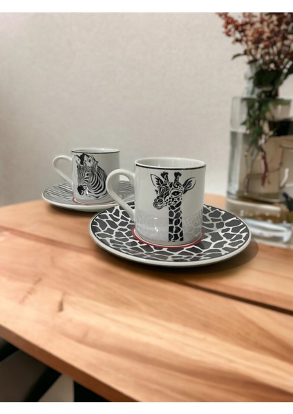 Dekoratif Şık Tasarım Siyah Beyaz Zebra ve Zürafa Motifli 2 Kişilik Kahve Fincan Seti.
