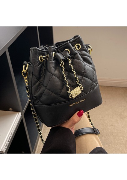 Eşkenar Dörtgen Zincir Moda Üst Düzey Omuz Askılı Çanta (Yurt Dışından) fırsatları