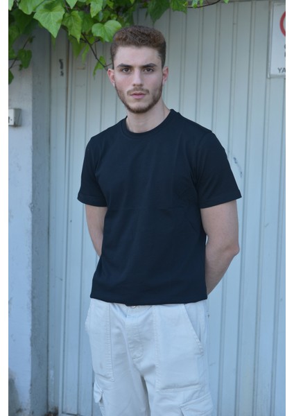 Siyah Basic Erkek T-Shirt