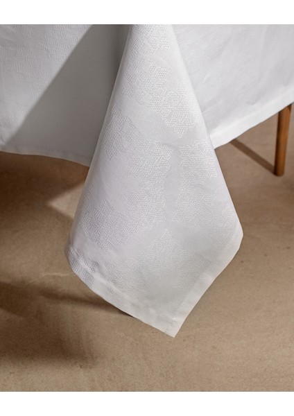 Lavinia Masa Örtüsü - Beyaz - 160x230 cm fiyatları