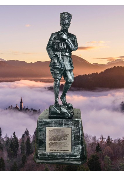 Atatürk Kocatepe'De Heykel Obje Makam Hediyeliği