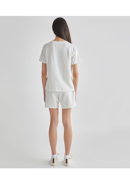 Kadın Krem Regular Fit Şort 42824103T.113