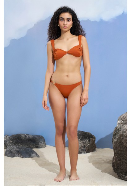 Laura Askılı Halka Aksesuarlı Bikini Takımı