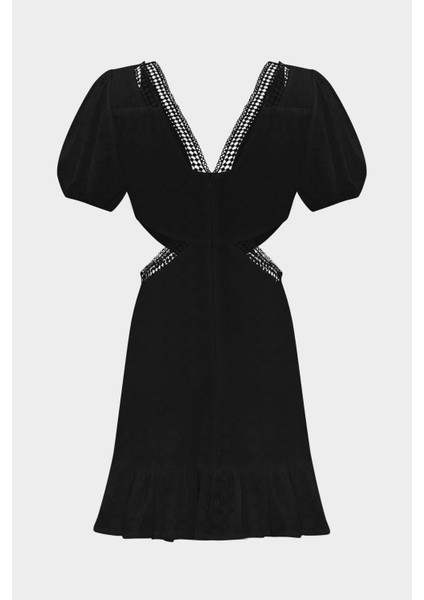 Fisto Detaylı Cut Out V Yaka Slim Fit Kadın Mini Elbise