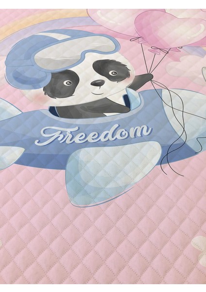 Uçak Süren Panda Desenli Bebek ve Çocuk Baskılı Tek Kişilik Pike Takımı 160X230 Pembe fiyatları