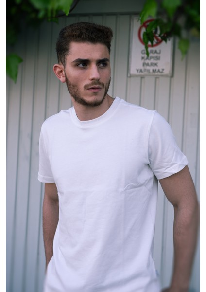 Beyaz Basic T-Shirt fiyatları