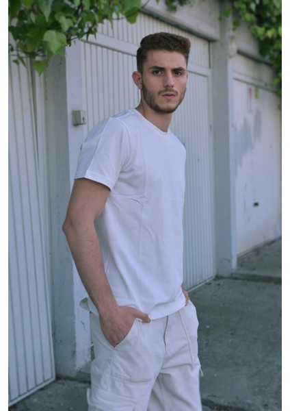 Beyaz Basic T-Shirt modelleri