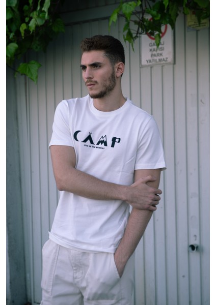 Beyaz Camp Baskılı T-Shirt