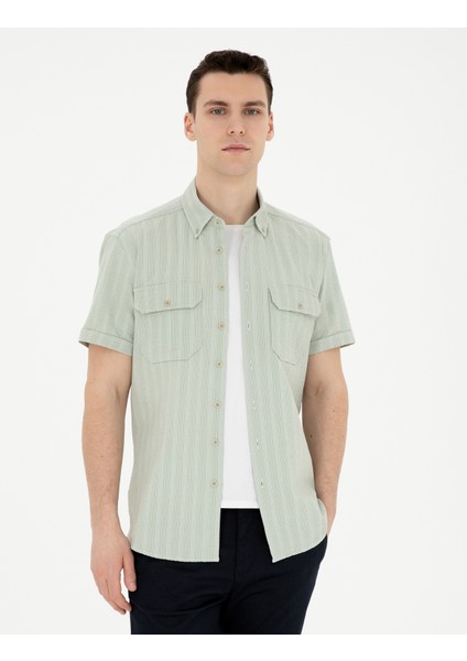 Erkek Yeşil Regular Fit Kısa Kollu Gömlek 50283502-VR016