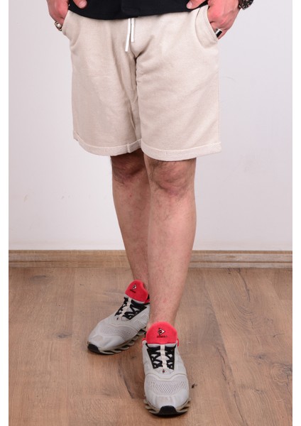 24YCEEO06095 Bej Erkek Slim Fit Hafif Kumaş Cepli Örme Bermuda Şort