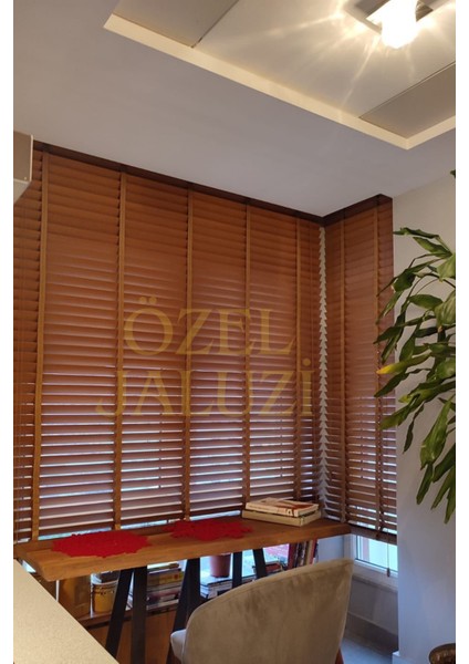 Açık Kahverengi 50 Mm Ahşap Jaluzi modelleri