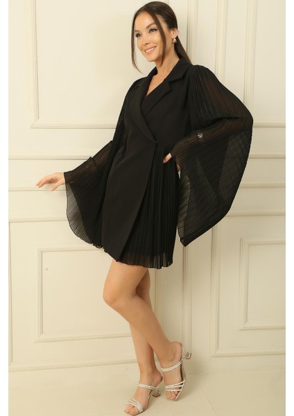 Kolları Pliseli Önü Düğmeli Ceket Elbise