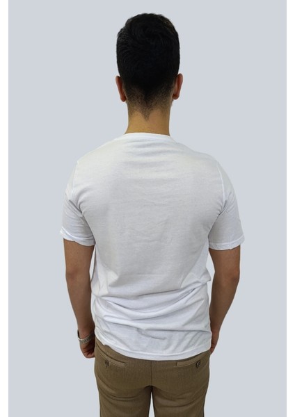 Erkek Contrast V Yaka Beyaz Tişört modelleri