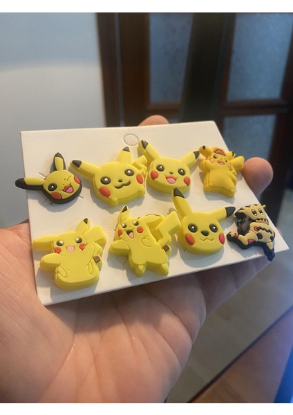 Pokemon Pikachu Jibbitz Terlik Süsü 8 Adet Hediyelik Aksesuar modelleri
