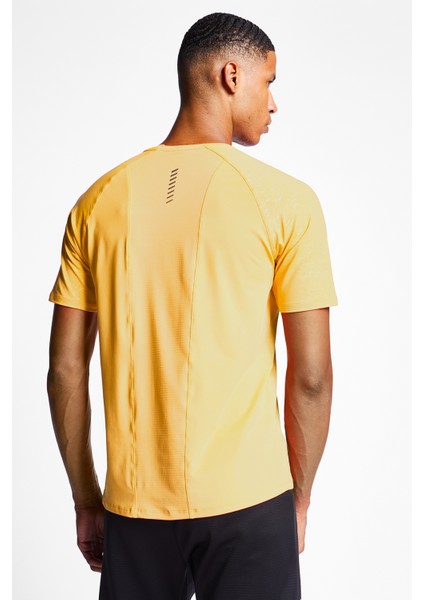 Erkek Antrenman Kısa Kollu T-Shirt 24B-1024 fırsatları