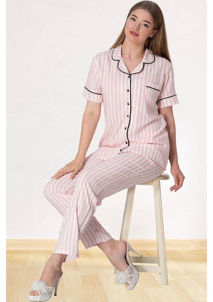 Önden Düğmeli Kadın Pijama Takımı