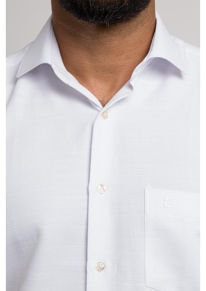 Geniş ve Rahat (Bol) Kesim Cepli Armürlü Klasik Kısa Kol Erkek Gömlek fırsatları