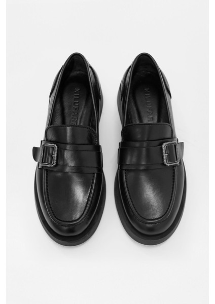 Neva Siyah Deri Gümüş Tokalı Kadın Loafer fiyatları