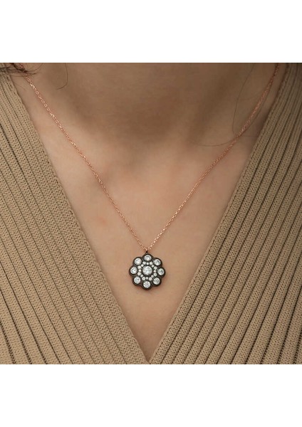 ​gümüş Elmas Montür Çiçek Bayan Kolye fiyatları