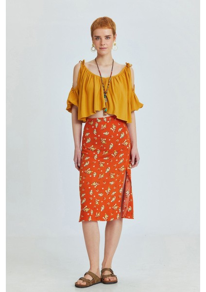 Omuzları Bağcıklı Düz Crop Top Sarı fiyatları