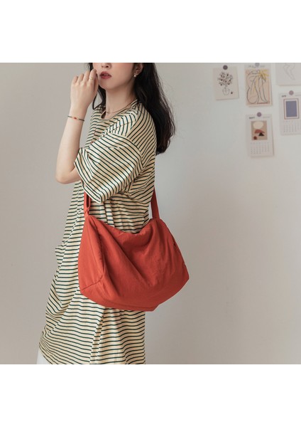 Pileli Yumuşak Bez Çanta Büyük Kapasiteli Basit Sırt Çantası (Yurt Dışından) fiyatları